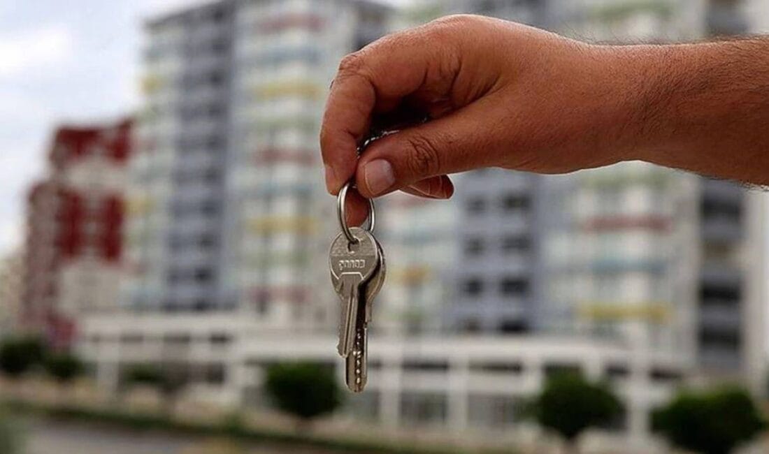 Kredi faizlerindeki artış ve gelir kaybı nedeniyle vatandaşlar, bankalardan aldıkları