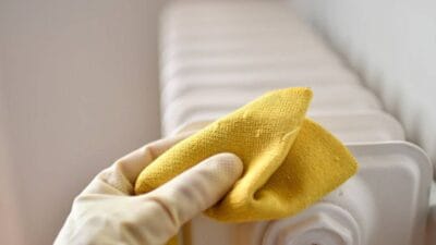 Kış aylarında evlerin vazgeçilmez ısıtma araçları olan kalorifer petekleri, zamanla