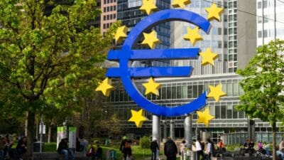 Almanya’da düzenlenen genel seçimlerde muhafazakar CDU/CSU bloku en yüksek oyu