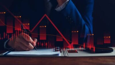 Yurt içi piyasalar, tarihi bir dönemin içinden geçiyor. Dün yaşanan