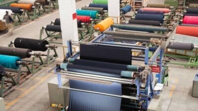 Avrupa Birliği (AB), çevre kirliliğiyle mücadele kapsamında plastik ve tekstil