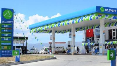Türkiye'nin köklü akaryakıt markalarından Altınbaş Petrol'ün (Alpet) yüzde 49 hissesinin,