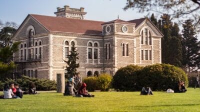 Boğaziçi Üniversitesi, 2025 QS Alan Bazlı Dünya Üniversiteler Sıralaması’nda önemli