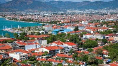 Türkiye’deki konut fiyatları, son yıllarda artan enflasyon, yüksek kredi faiz