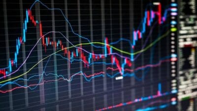 Ekonomi yönetimi, Türk Lirası tahvil piyasasında azalan likiditenin artırılması ve