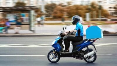 Yeni düzenlemeyle kuryeler için önemli değişiklikler getirildi. 8 Mart 2025