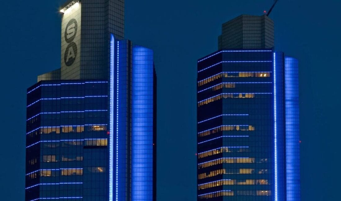 Sabancı Topluluğu, Türkiye iş dünyasında bir ilke imza attı. Kuruluşundan