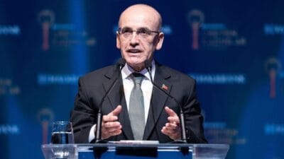 Hazine ve Maliye Bakanı Mehmet Şimşek, artan korumacı eğilimlere karşı