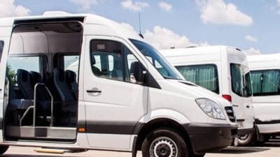 Personel taşımacılığı amacıyla kullanılacak servis araçları için uygulanan yaş kriteri