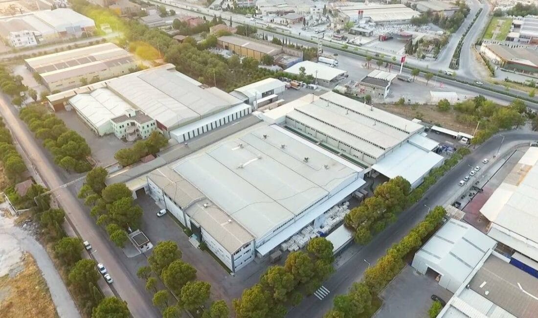 Türkiye'nin önde gelen tekstil üreticilerinden Baltalı Grup, Afyonkarahisar'ın Hocalar ilçesi