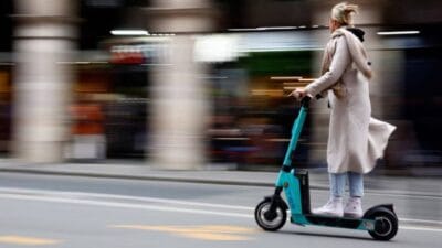 Türkiye'de sayıları 100 bini aşan elektrikli scooterlar için önemli bir