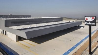 Türkiye'nin köklü sanayi kuruluşlarından Polisan Holding, Bitlis Ailesi'ne ait çoğunluk