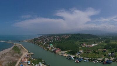 Yükselen tatil maliyetleri, yerli turistlerin rotasını değiştirdi. Ege ve Akdeniz’de
