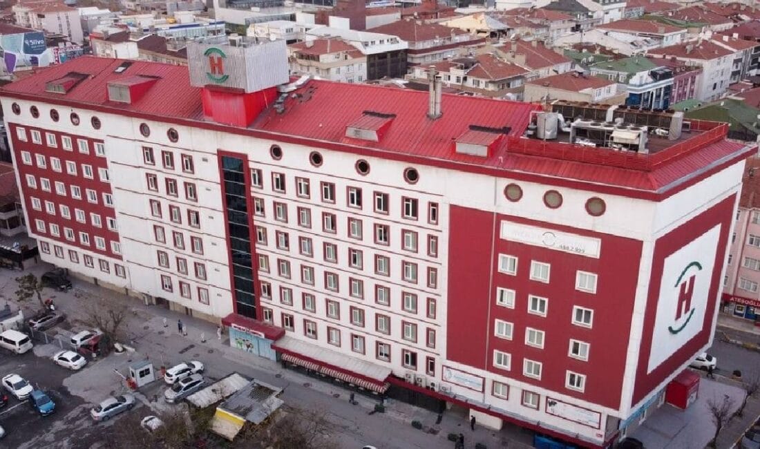 Yenidoğan Çetesi soruşturması kapsamında kapatılan hastanelerden biri olan Avcılar Hospital,