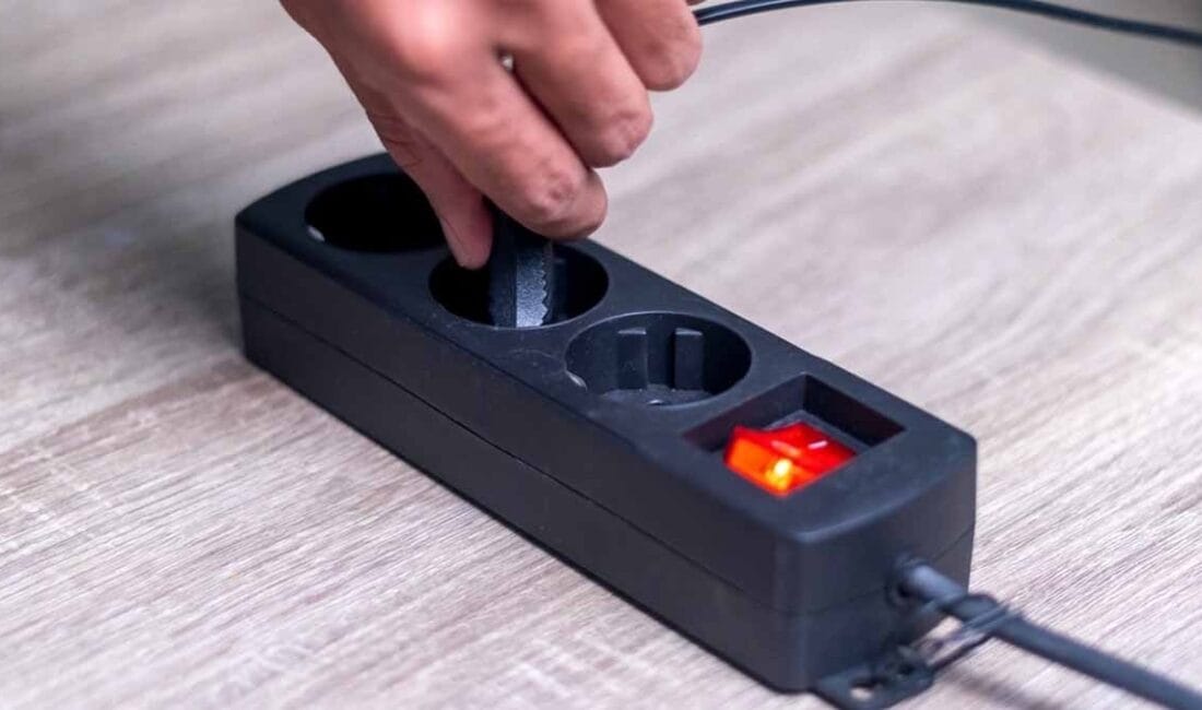 Hemen hepimizin evinde bulunan ve birden fazla cihazı çalıştırmak için