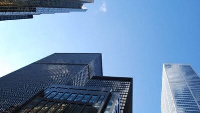 Kayı Yatırım Holding, bünyesindeki Kayı Medikal aracılığıyla özellikle sağlık alanında