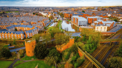 İngiltere’nin kuzeybatısında yer alan Chester şehri, Online Mortgage Advisor tarafından