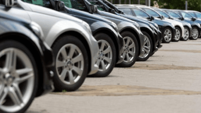 Altın fiyatlarının yükselmesi, döviz kuru ve ithalat maliyetleriyle birleşince, otomobil