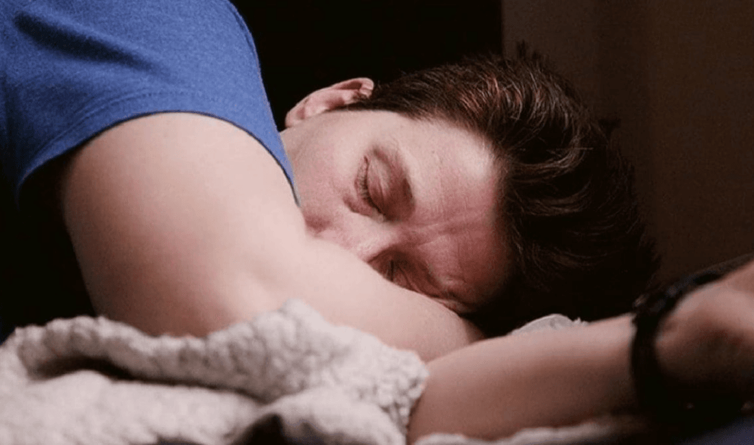 Uykusuzluk, stres ve yoğun düşünceler günümüzün en yaygın sorunlarından biri.