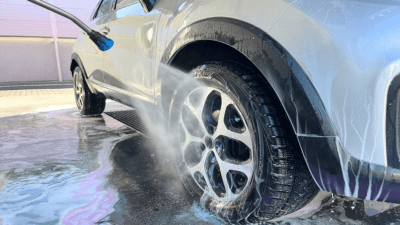 YouTube’da milyonlarca takipçisi bulunan usta tamirci Scotty Kilmer, araç bakımında