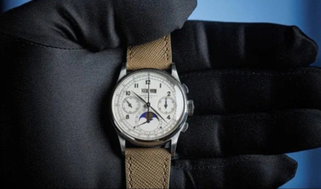 1943 yapımı çelik kasalı Patek Philippe Ref. 1518, açık artırmada