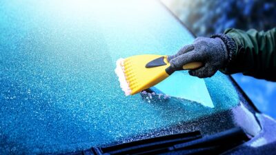 Soğuk havalarda aracı ısıtmak için yapılan küçük bir hata, hem