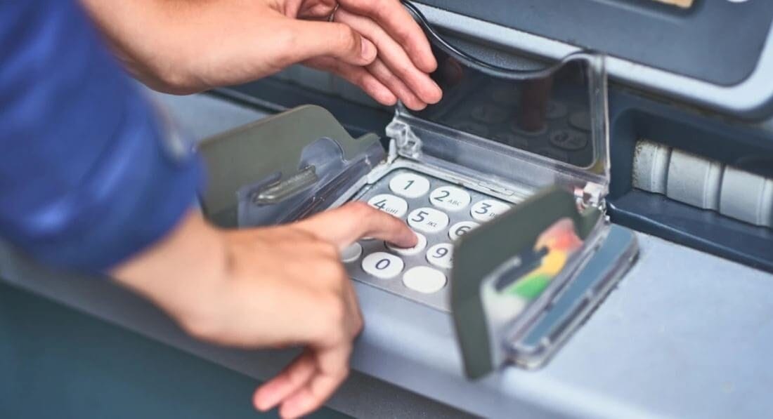 Avusturya’nın önde gelen bankası binlerce müşterisine 30 yıl geriye dönük