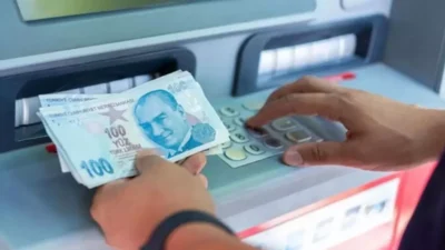 Bankaların QR kodla kartsız para çekme işlemlerinde belirlediği limitlerin üzerinde