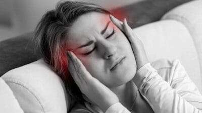 Kış aylarında artrit nedeniyle artan ağrı ve iltihapla mücadele eden