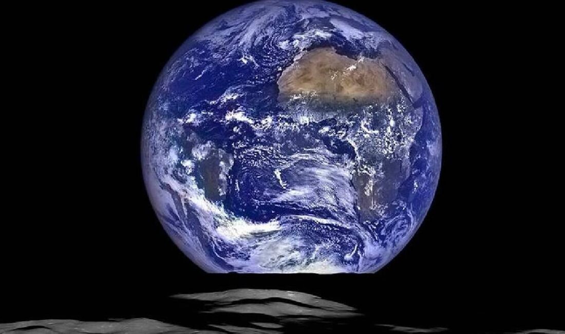 Dünya’nın ekseninde 80 santimetrelik kayma oldu Yeni yayımlanan bilimsel bir araştırma, yeraltı suyunun aşırı kullanımı nedeniyle