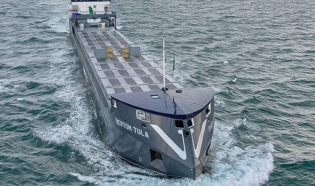 Gemilerde güneş enerjisi santrali dönemi Hollanda, denizcilik sektöründe çevreci bir ilke imza attı. Ülkede ilk