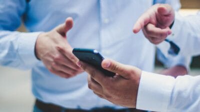 Dijital dolandırıcılığa karşı hesap dondurma ve hat sınırlaması gelecek. IBAN’ını