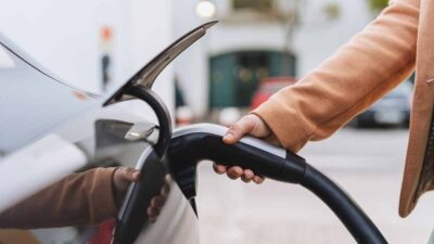 Elektrikli araç pazarı artık bir gelecek vaadi olmaktan çıktı. Avrupa’nın,