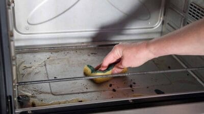 Fırın camındaki o inatçı yağ ve yanık lekeleriyle uğraşmaktan bıktınız