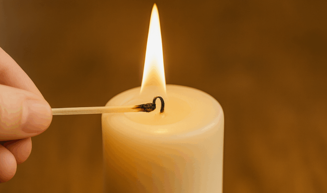 Evde mum yakanlar yandı Evlerde şık dekorasyonlardan biri olan mumlar için uzmanlar uyarılarda bulundu.