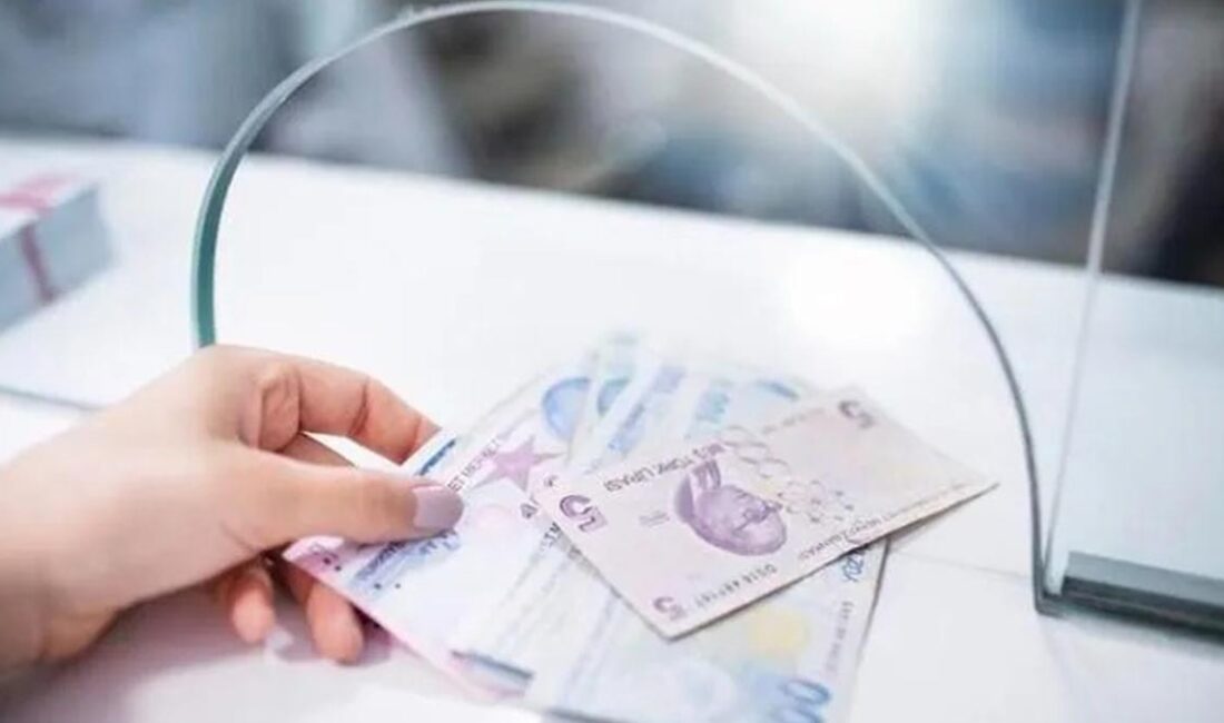 İlk kez kredi ve burs alacak öğrencilere ödemeler başladı Gençlik ve Spor Bakanlığı, 2025-2026 eğitim -öğretim yılı öğrenim kredisi