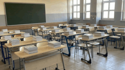 İran'da hava kirliliği ve grip salgınından dolayı müzeler 2 gün