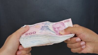 Merkez Bankası’nın geçtiğimiz hafta aldığı faiz indirimi kararı, bankacılık sektöründe