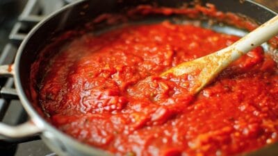 ABD’de üretilen üç domates sosu, ölümcül botulizm riski nedeniyle raflardan