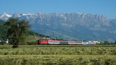2026 yılından itibaren İsviçre'nin Basel kentinden İsveç'in Malmö şehrine doğrudan
