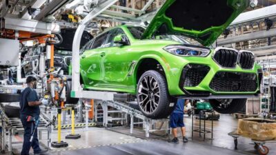 Lüks otomobil devi BMW, efsane modeli Z4 Roadster’ın üretimini durdurma