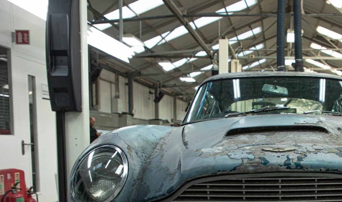 Galli bir tamirci, 1970'lerde sadece 900 sterline (o dönemin 50