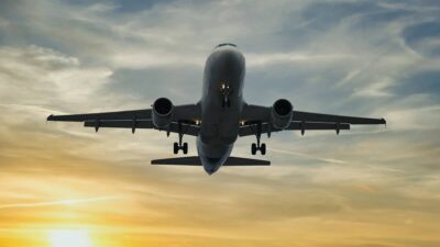 China Eastern Airlines, Şanghay–Buenos Aires rotasında başlattığı yeni hatla ticari